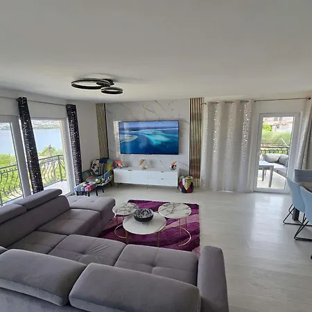 Apartman Lux Adriatica